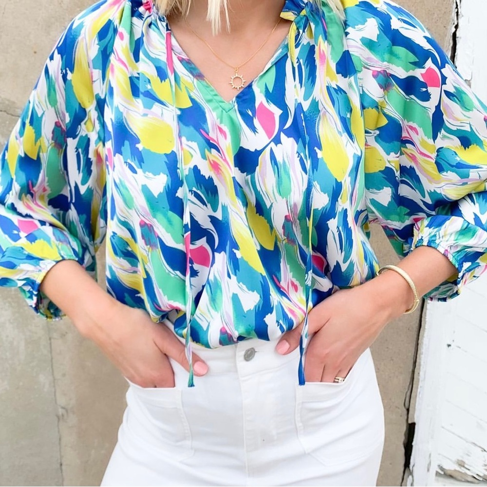 NWT ee:some Watercolor Printed Long Sleeve Blouse - Medium